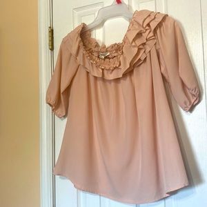 Boutique Forever21 off shoulder ruffle neckline top; size: S/P
